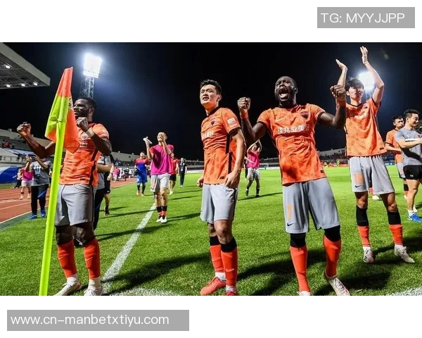 卡内达展望未来期待球队重返竞争行列走出低谷